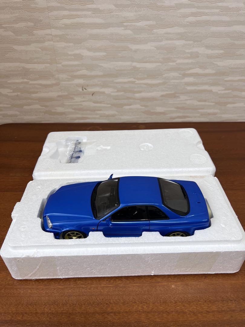 No534 ミニカー1/18 NISSAN SKYLINE GT-R R34