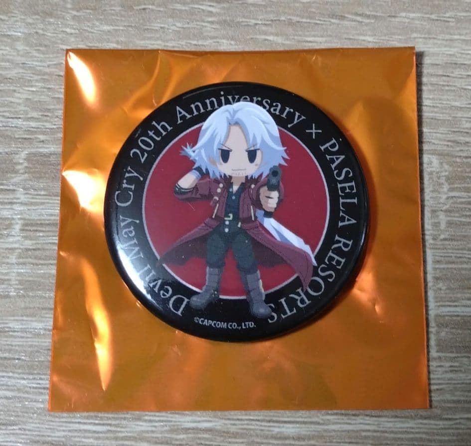 デビルメイクライ パセラ 缶バッジ ダンテ - メルカリ