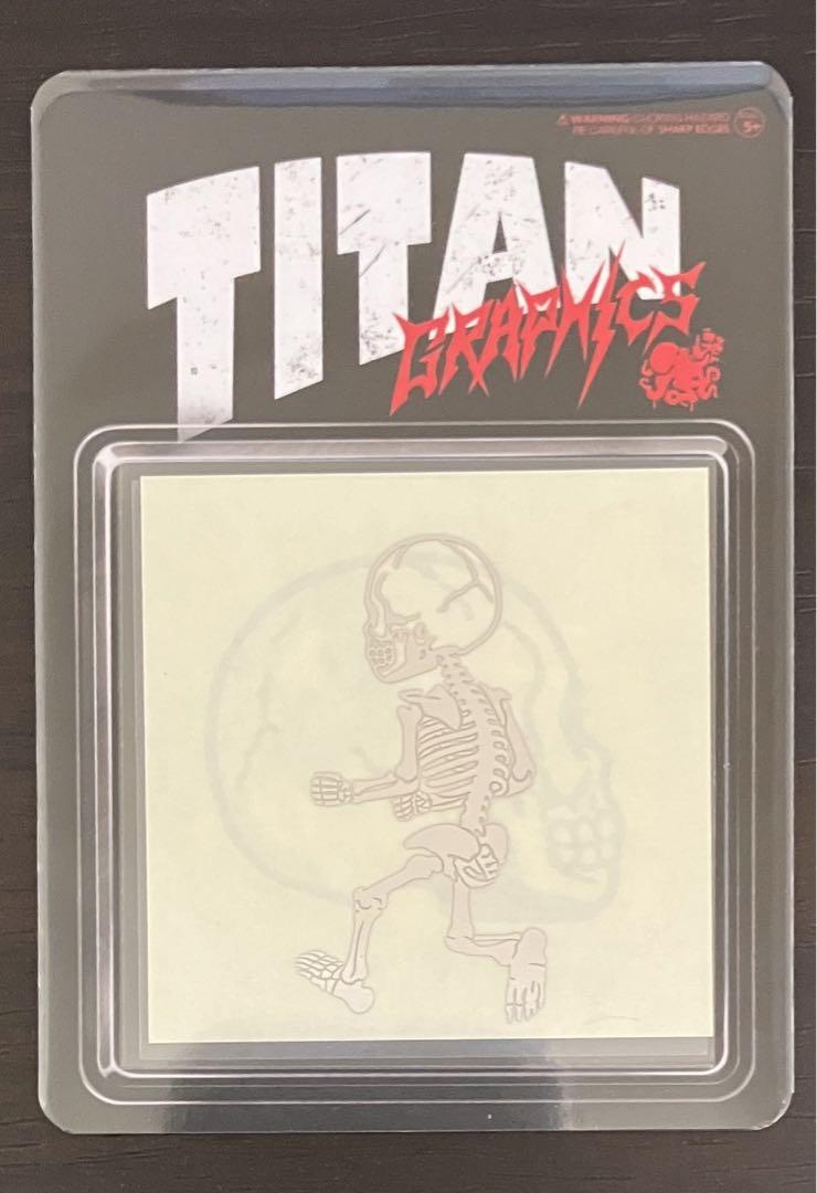 Titan graphics WALKER 骨格くんゴールド　骨格くんシルバー