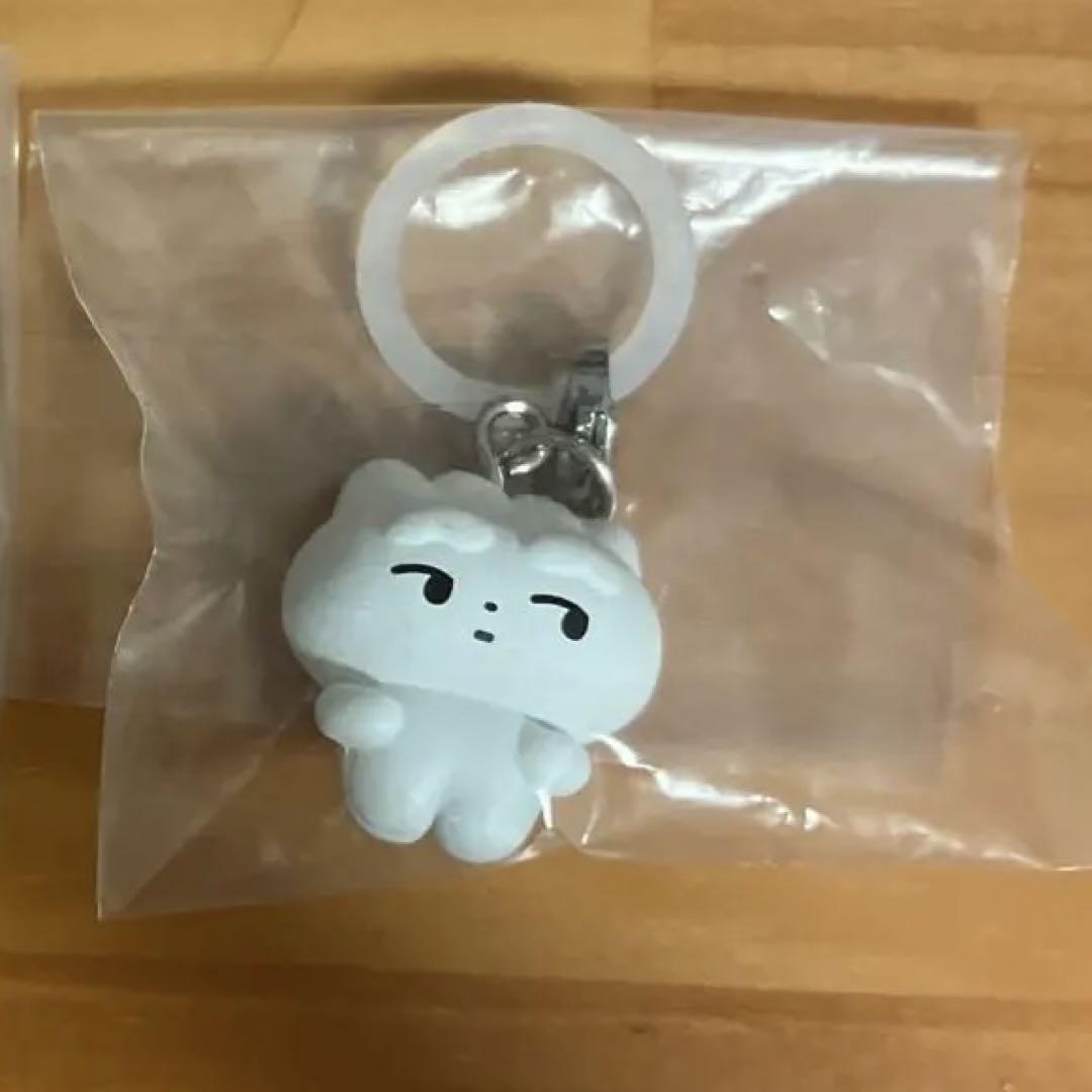 MONYOGIRLとぎょうざちゃん めじるしアクセサリー｜ガシャポン