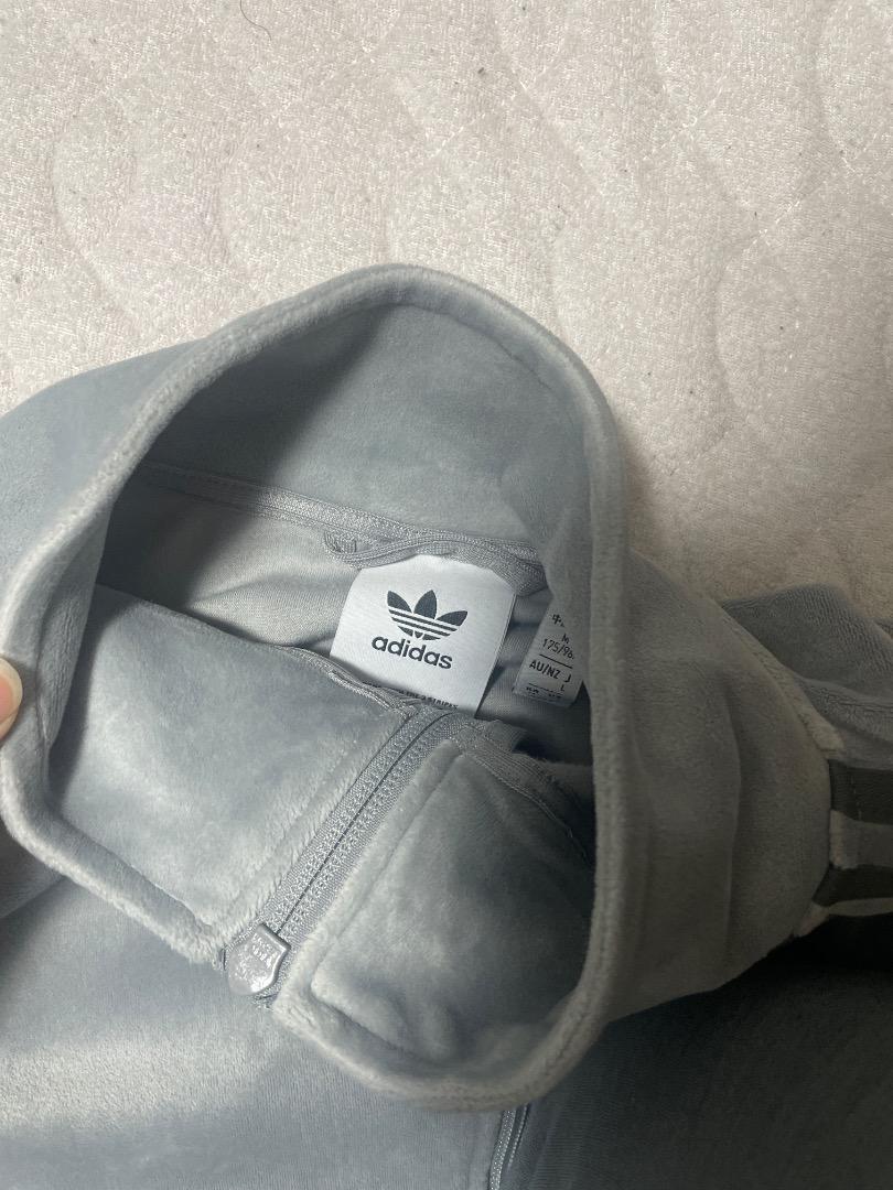 adidas グレー ジップアップジャケット