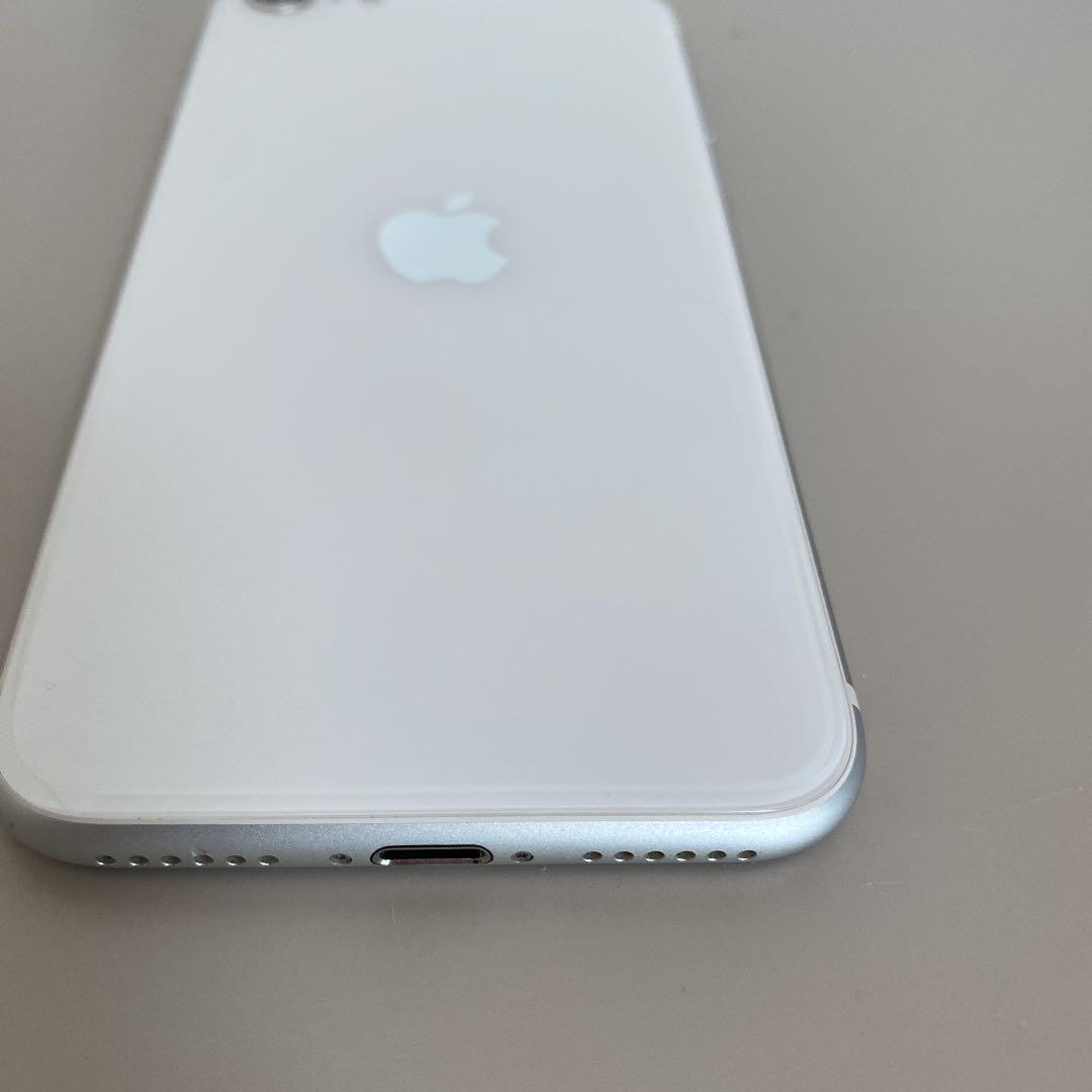 定番大人気 iPhone 128 GB SIMフリー 55459F Lv7fM-m78545891616 SE2 ホワイト 新作在庫あ