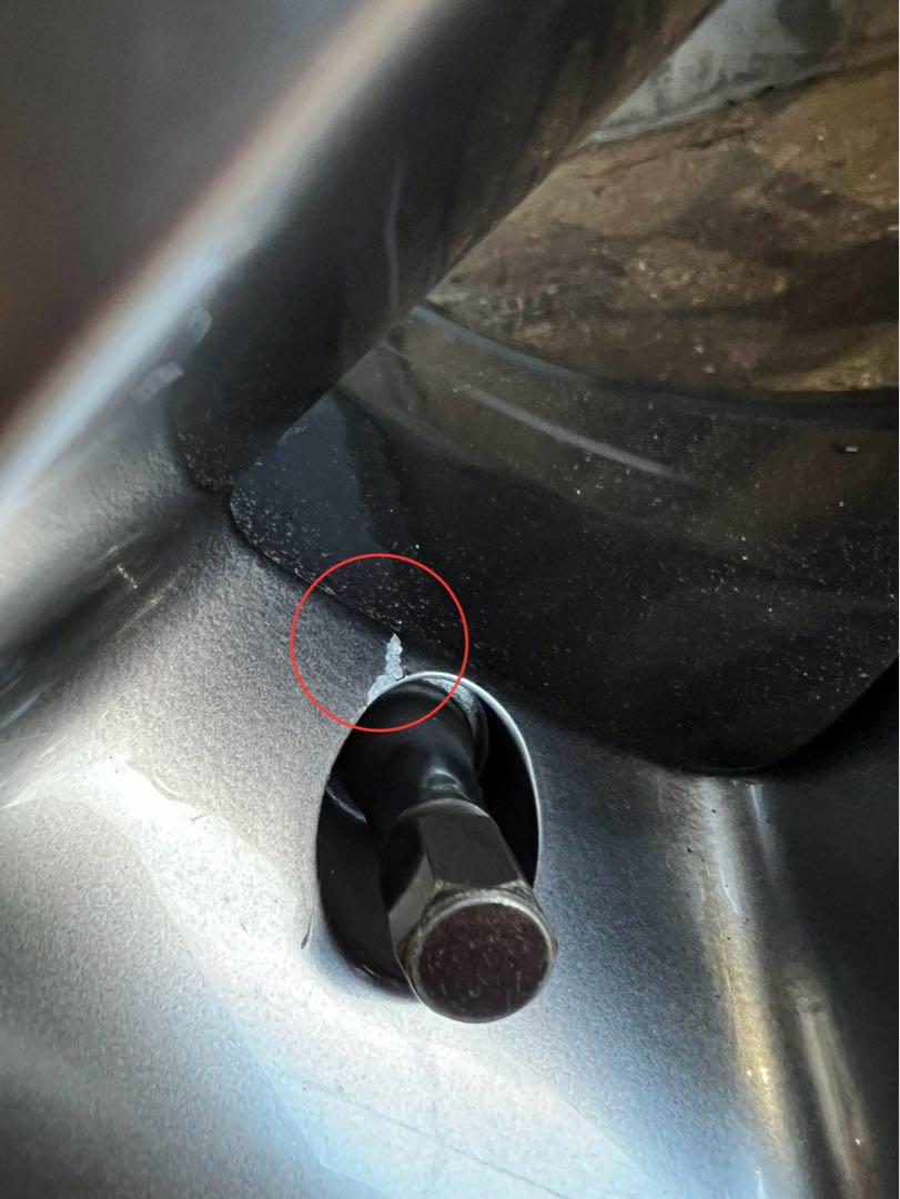 ジープグランドチェロキーsrt8 純正ホイール10j