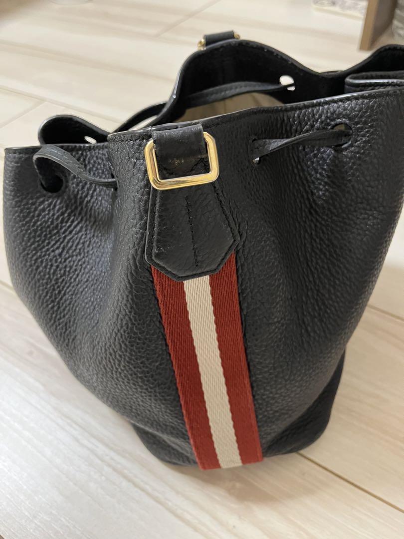 BALLY バケツ型ショルダーバッグ ブラックバリーバッグ