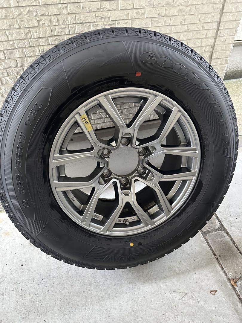 プラド　スタッドレスタイヤ ホイール4本　アイスナビ SUV265/65R17