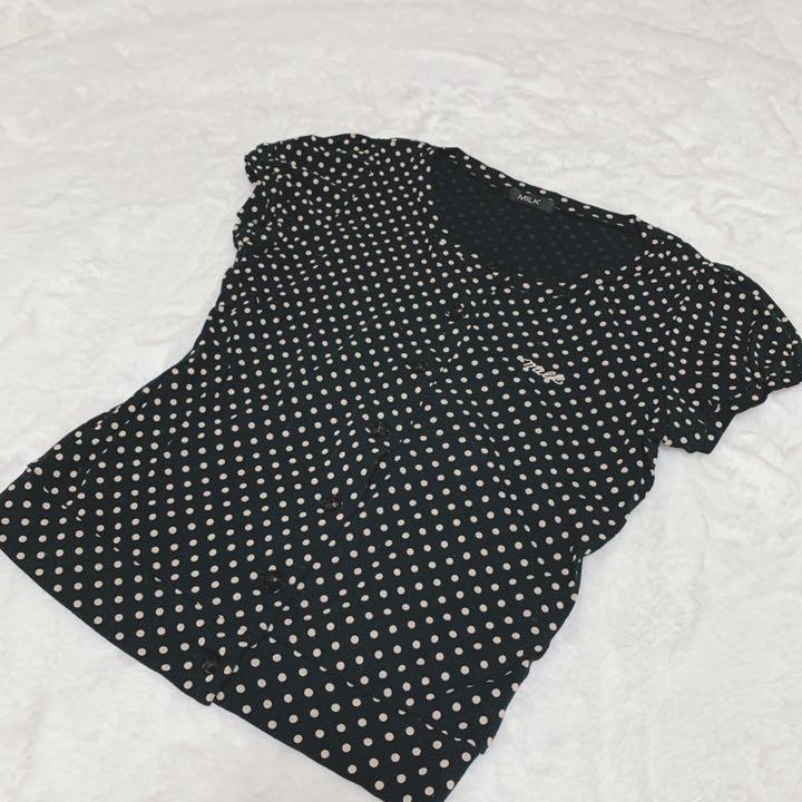 MILK 黒ドット フレンチスリーブ かわいい♡ カットソー 重ね着