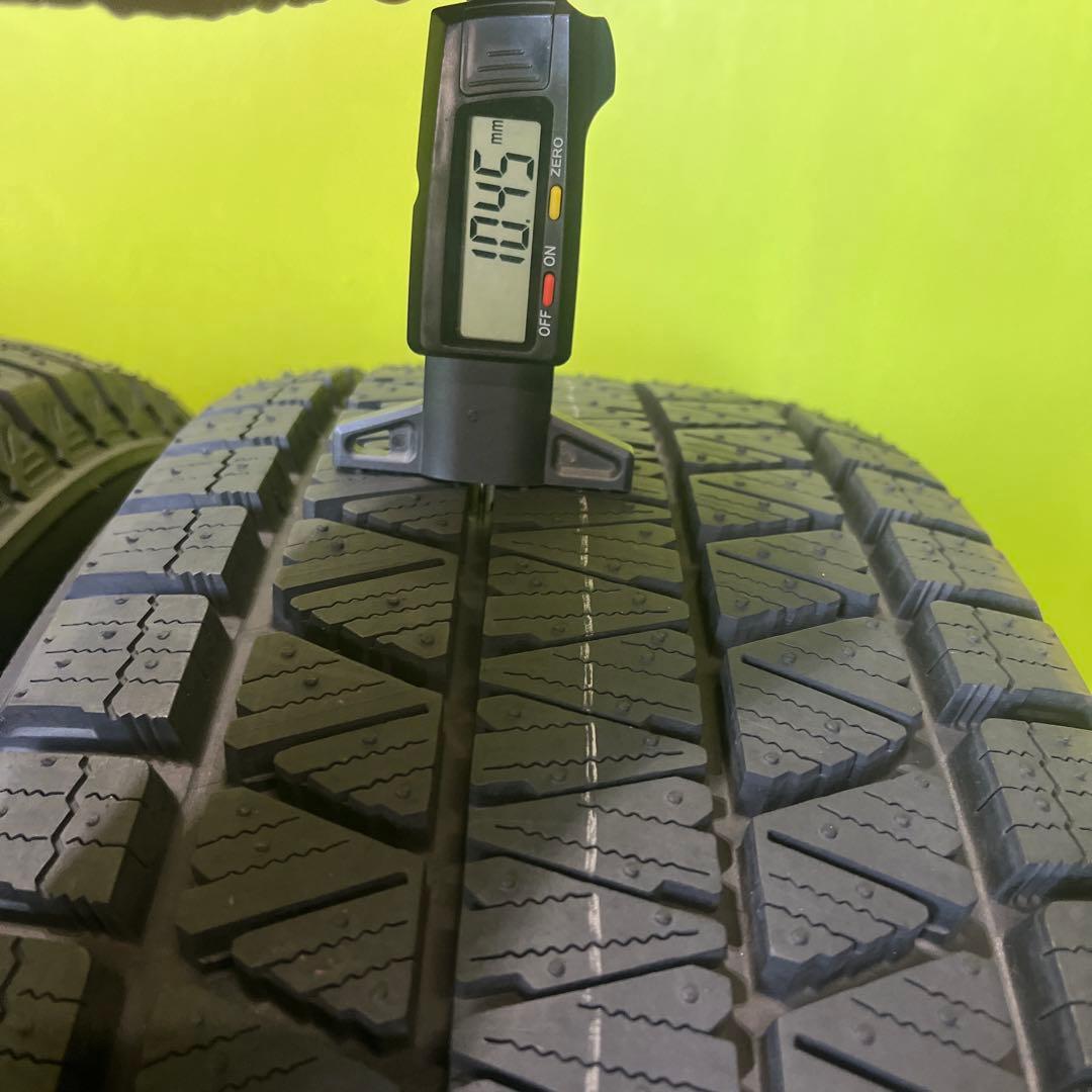 225/60R17 23年製 DM-V3 激溝! 225/60R17 23年製 DM-V3 激溝!