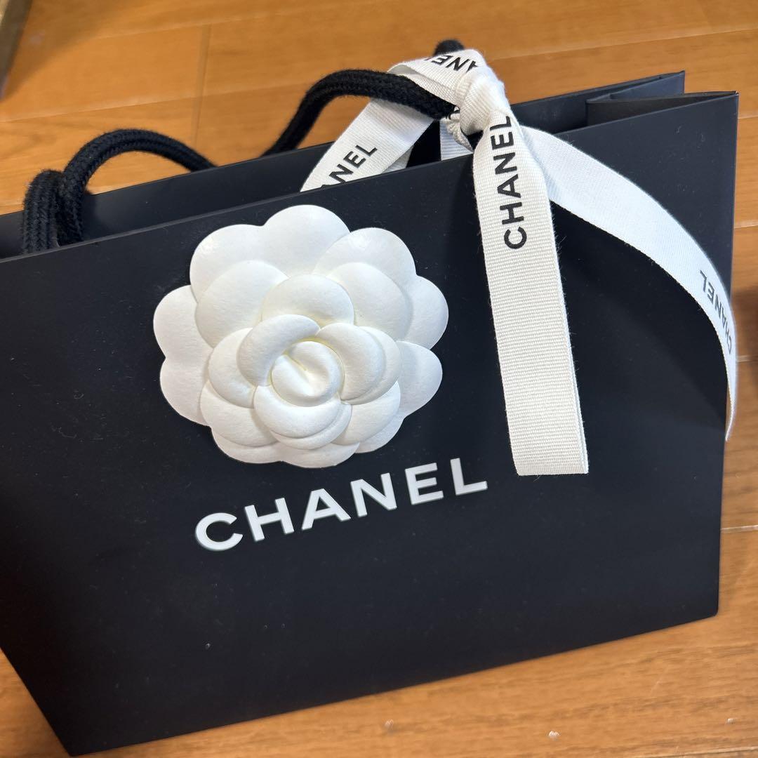 はるか様 CHANEL シャネル 紙袋 ショッパー リボン カメリア