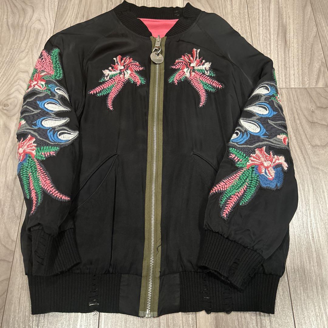 DIESEL 刺繍入りブラックスカジャン