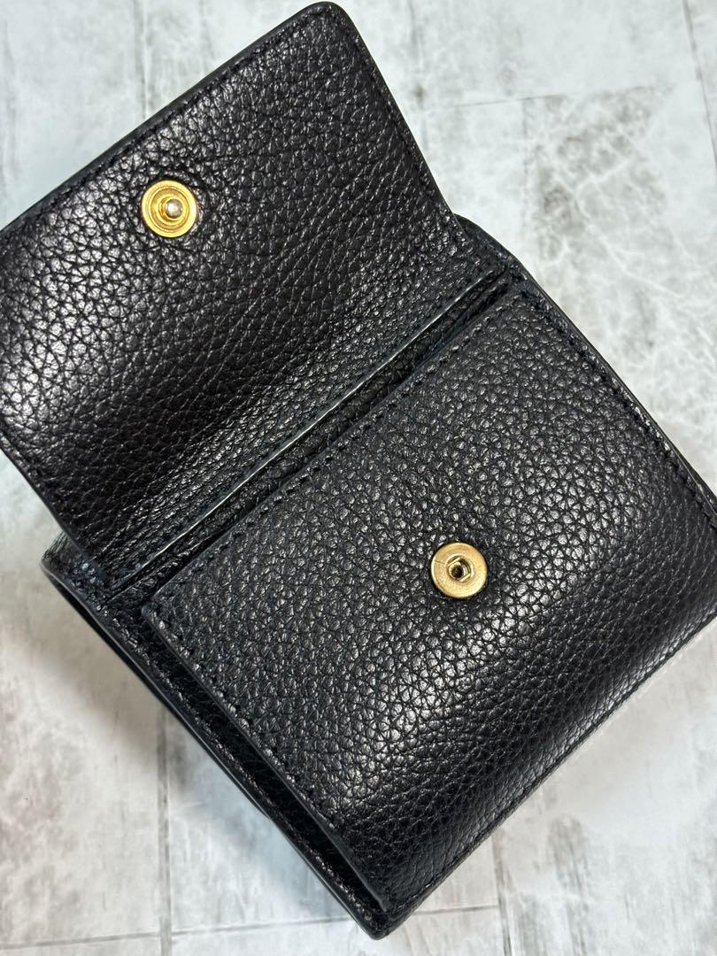 A.P.C. ブラック 三つ折り財布 保存袋付き