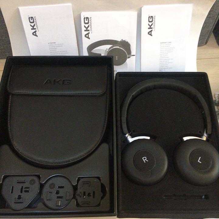 AKG