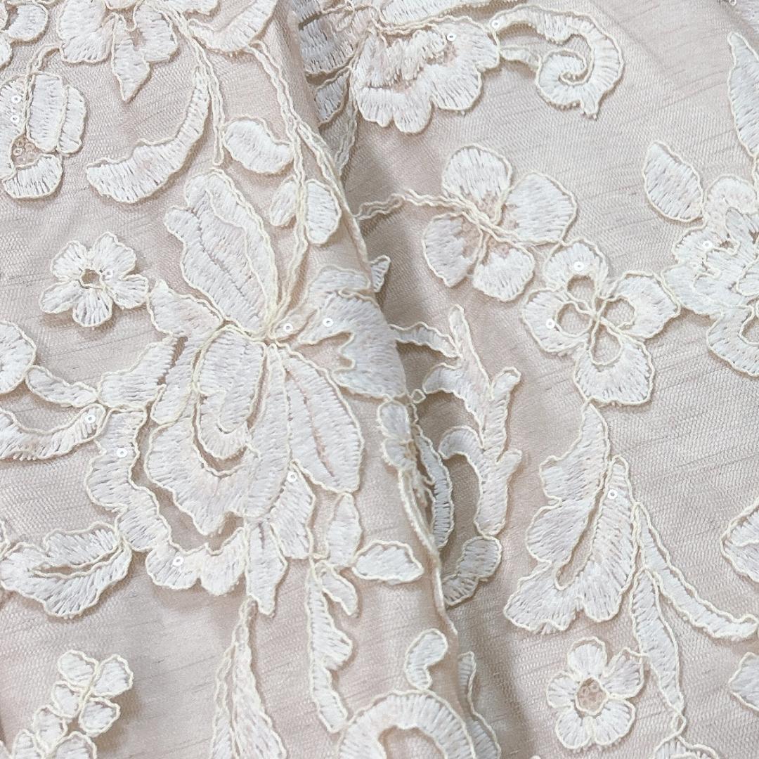 極美品 GRACE CONTINENTAL チュールレース 刺繍ワンピース
