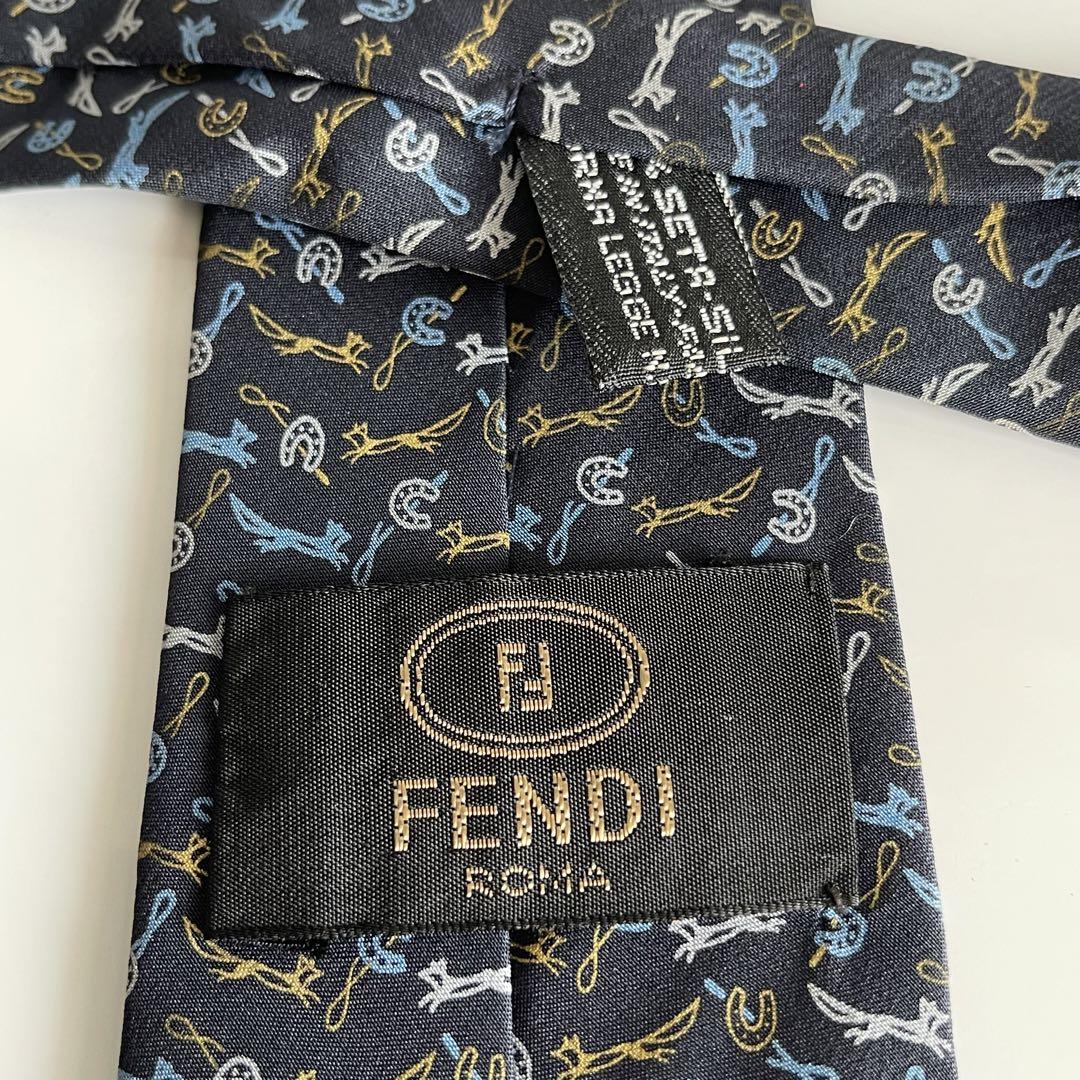 フェンディ ネクタイ