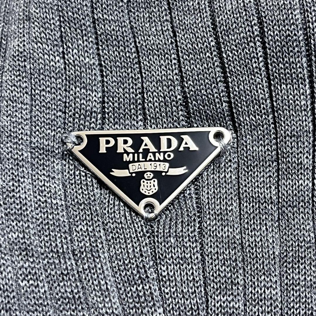 新品 定番 PRADA プラダ 靴下 ソックス ロング ロゴプレート 三角ロゴ