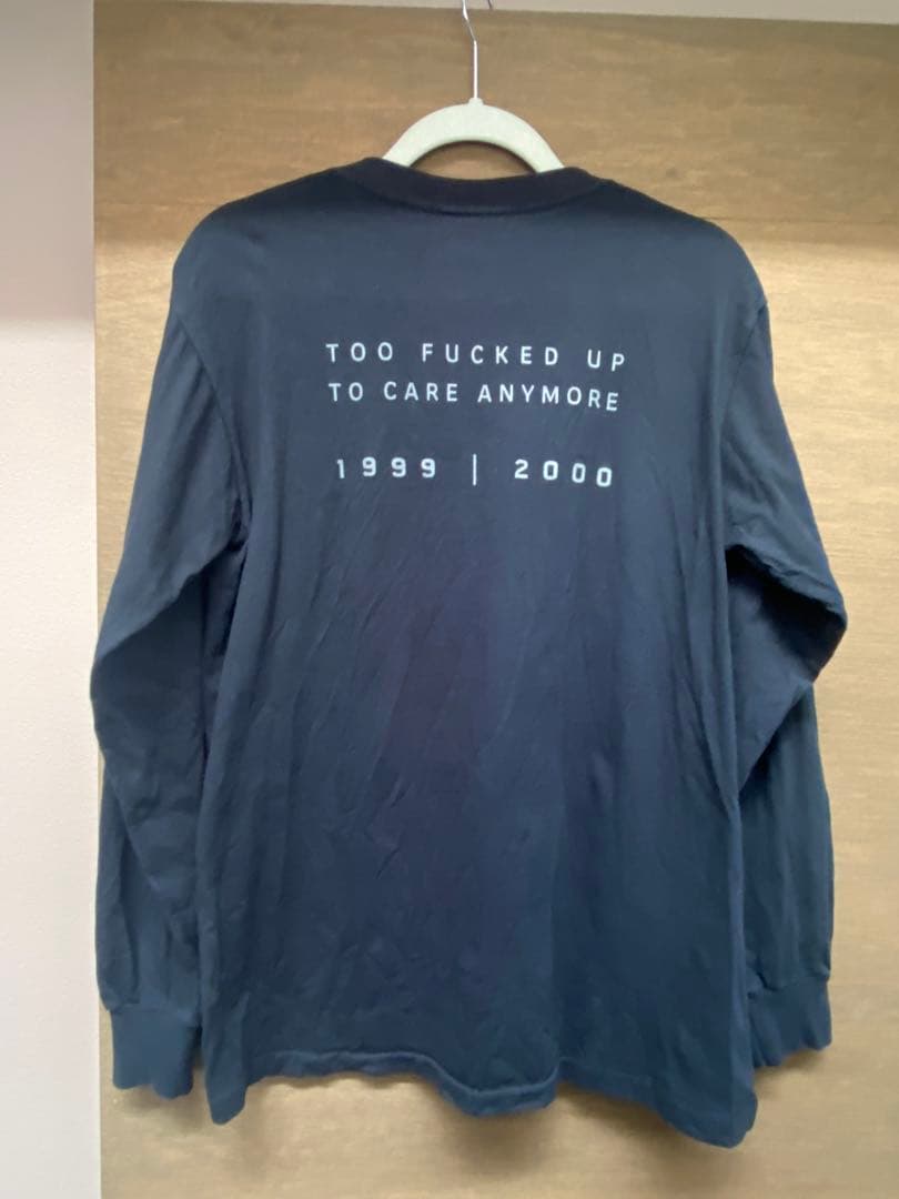 ☆美品☆ナインインチネイルズ☆NIN☆ロンt☆黒×グレー☆M☆早い者勝ち ☆美品☆ナインインチネイルズ☆NIN☆ロンt☆黒×グレー☆M☆早い者勝ち