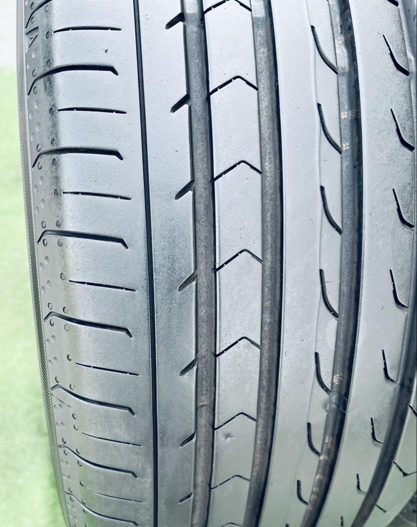 225/55 R17 YOKOHAMA BluEarth-RV RV03.23年