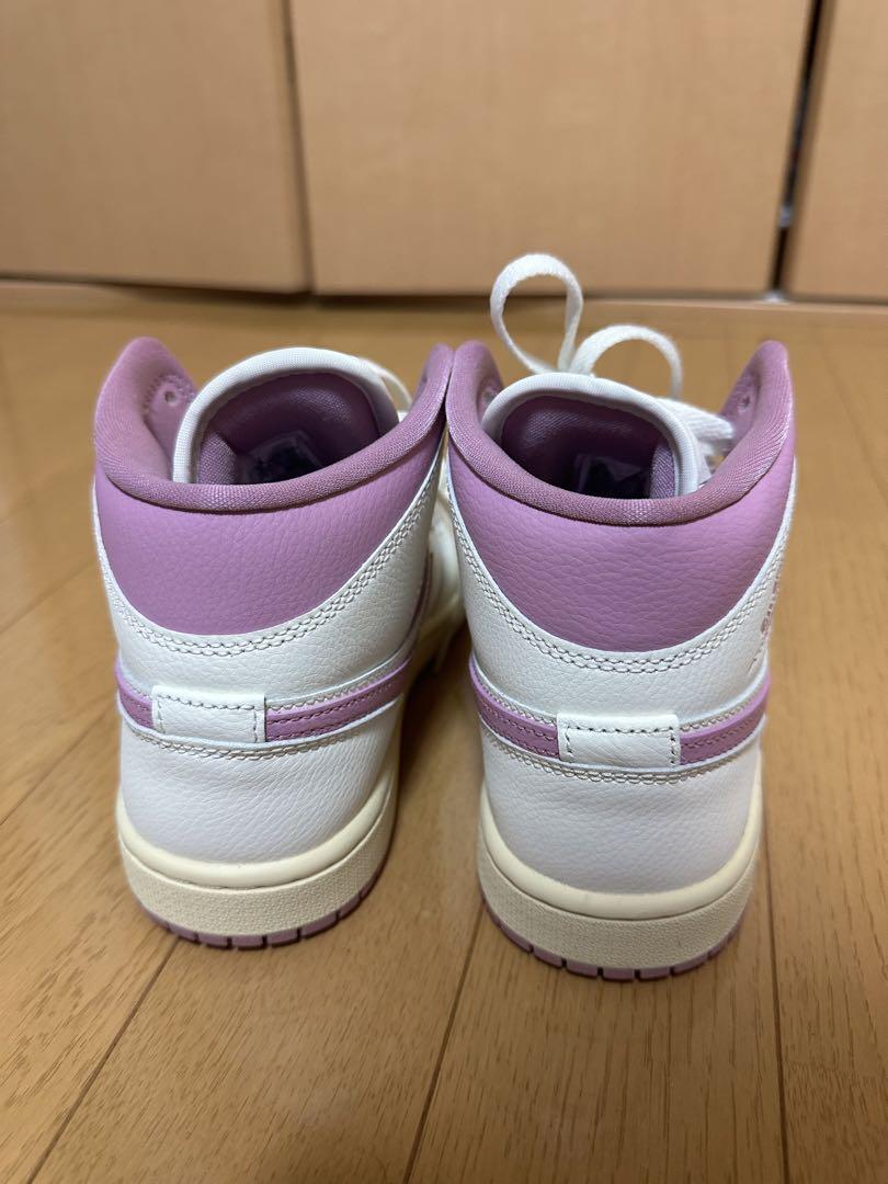 24cm NIKE エアジョーダン１MID ピンクパープル　ジョーダンスニーカー