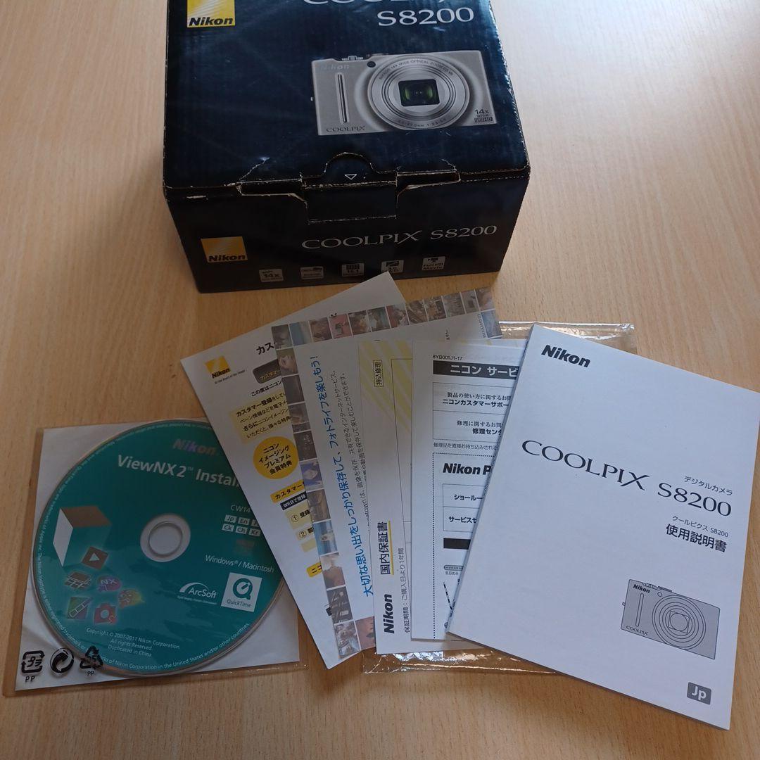 や*い様 Nikon COOLPIX S8200 シルバー 14倍ズーム