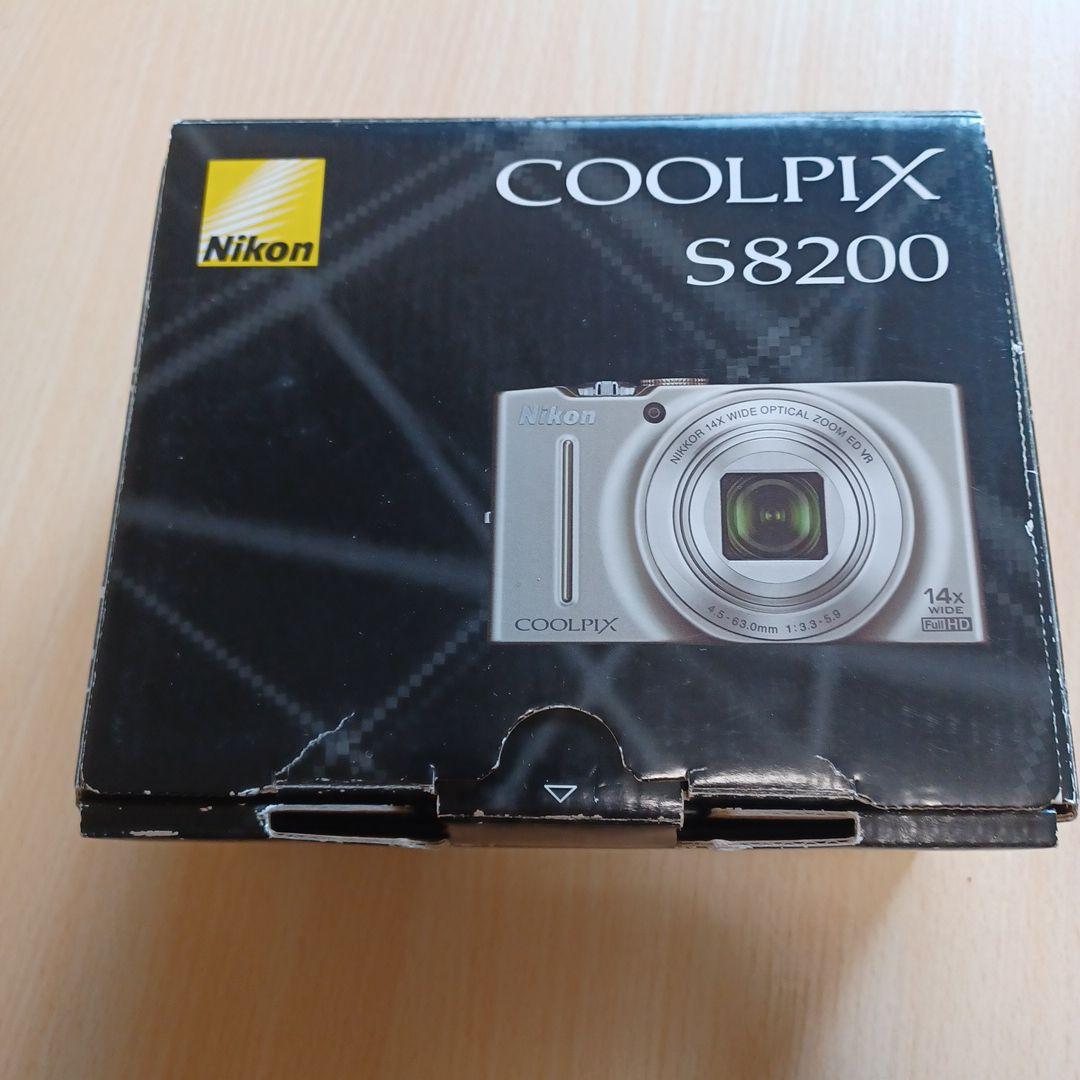 や*い様 Nikon COOLPIX S8200 シルバー 14倍ズーム