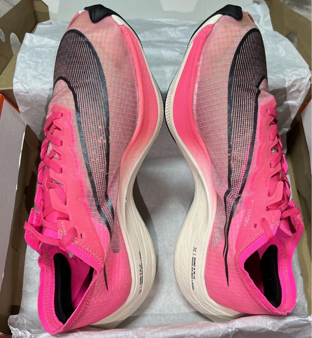 【極美品・使用4回のみ】NIKEzoomヴェイパーフライNEXT%27.0