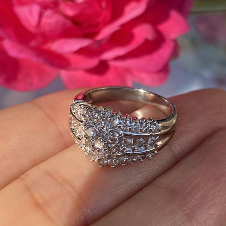 しておりま ダイヤモンド総5.06ct リング PT900 トリート D9395の通販 by ティアム's shop|ラクマ フレッド しておりま ダイヤモンド総5.06ct リング PT900 トリート D9395の通販 by ティアム's shop|ラクマ フレッド