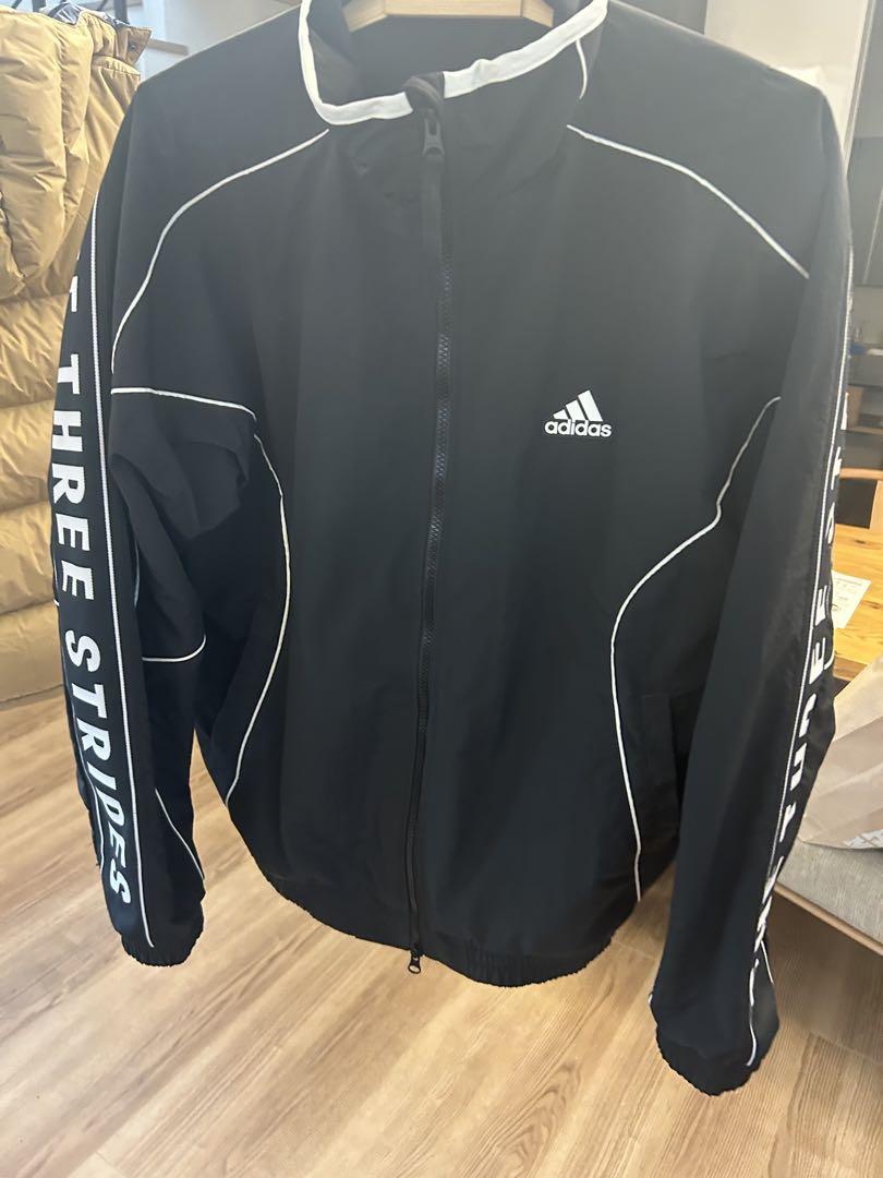 adidas ブラック ナイロンジャケット - メルカリ
