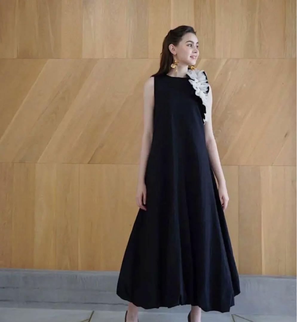 新品タグ付き acka tulle no sleeve one-piece Acka.】tulle no sleeve one-piece