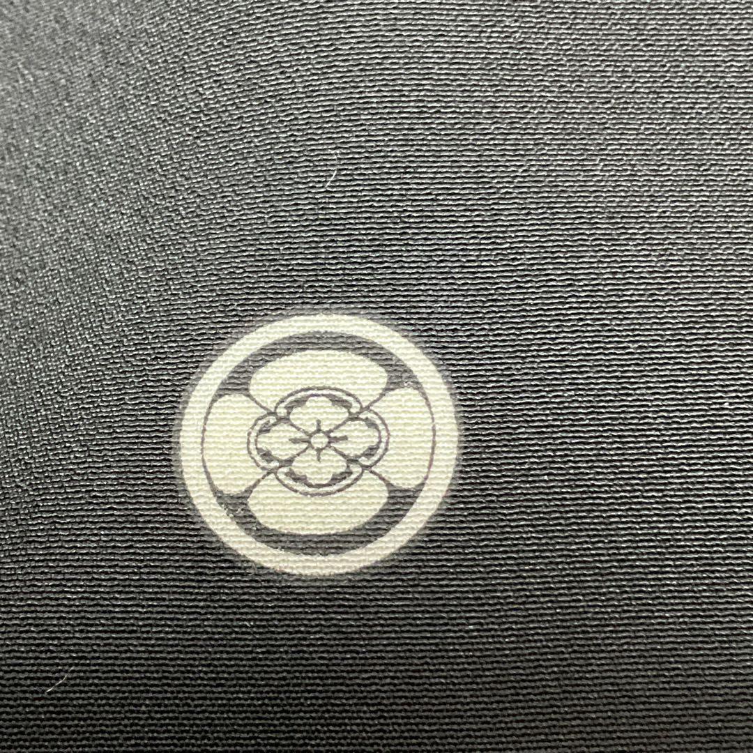 C741正絹　鈴乃屋　黒留袖　比翼付　五つ紋　作家物落款　金駒刺繍　金箔　着物