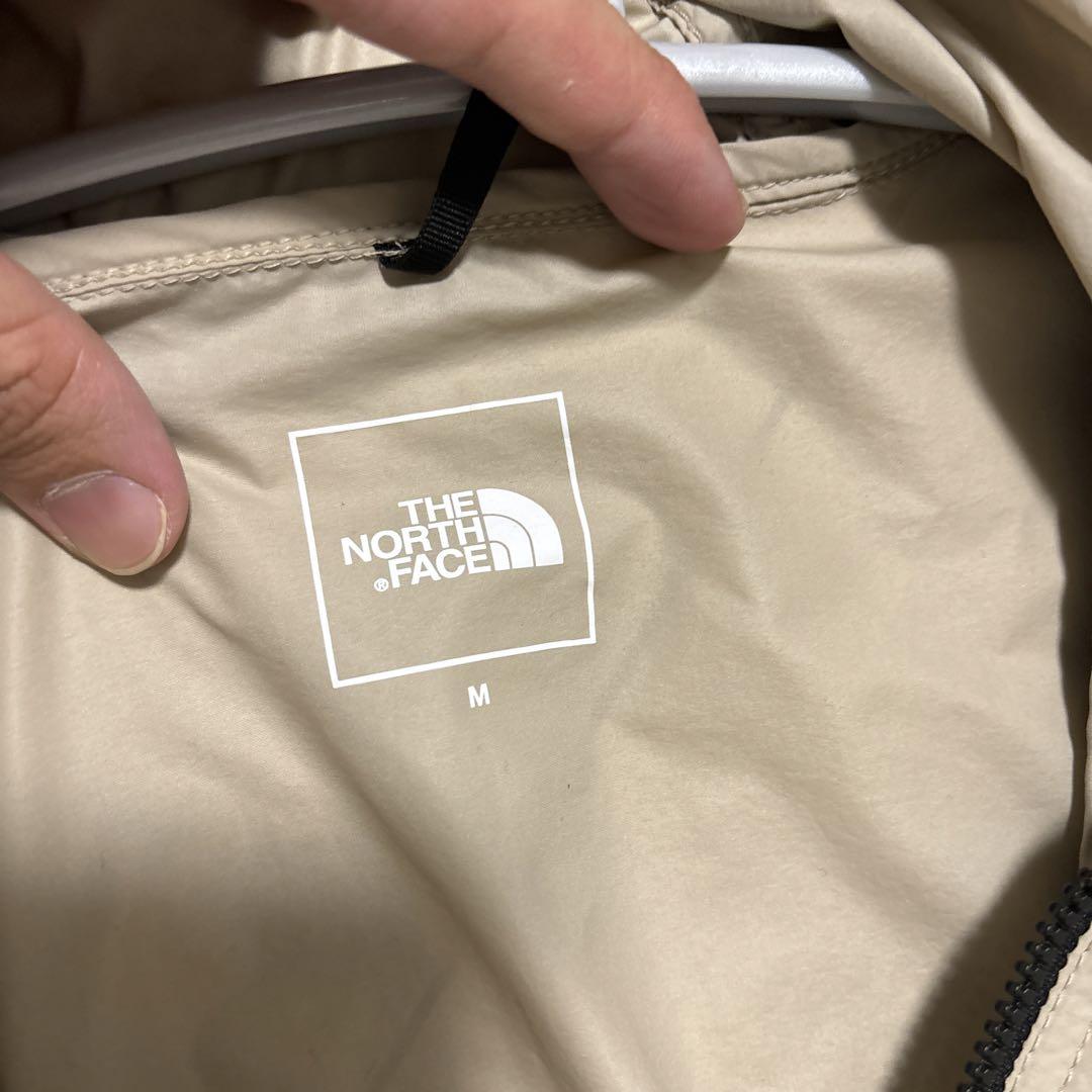 THE NORTH FACEベージュ プルオーバー ナイロンアノラックジャケット