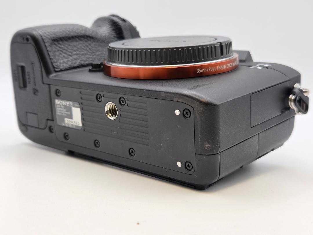 SONY ミラーレス一眼カメラ α7Ⅲ ボディ ILCE-7M3