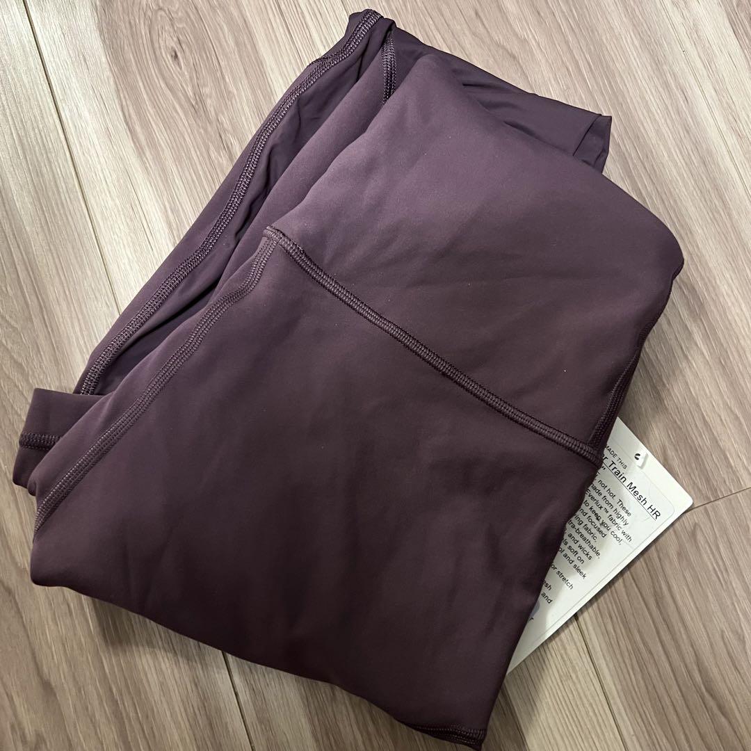 Lululemon パープル メッシュ レギンス Lululemon パープル メッシュ レギンス