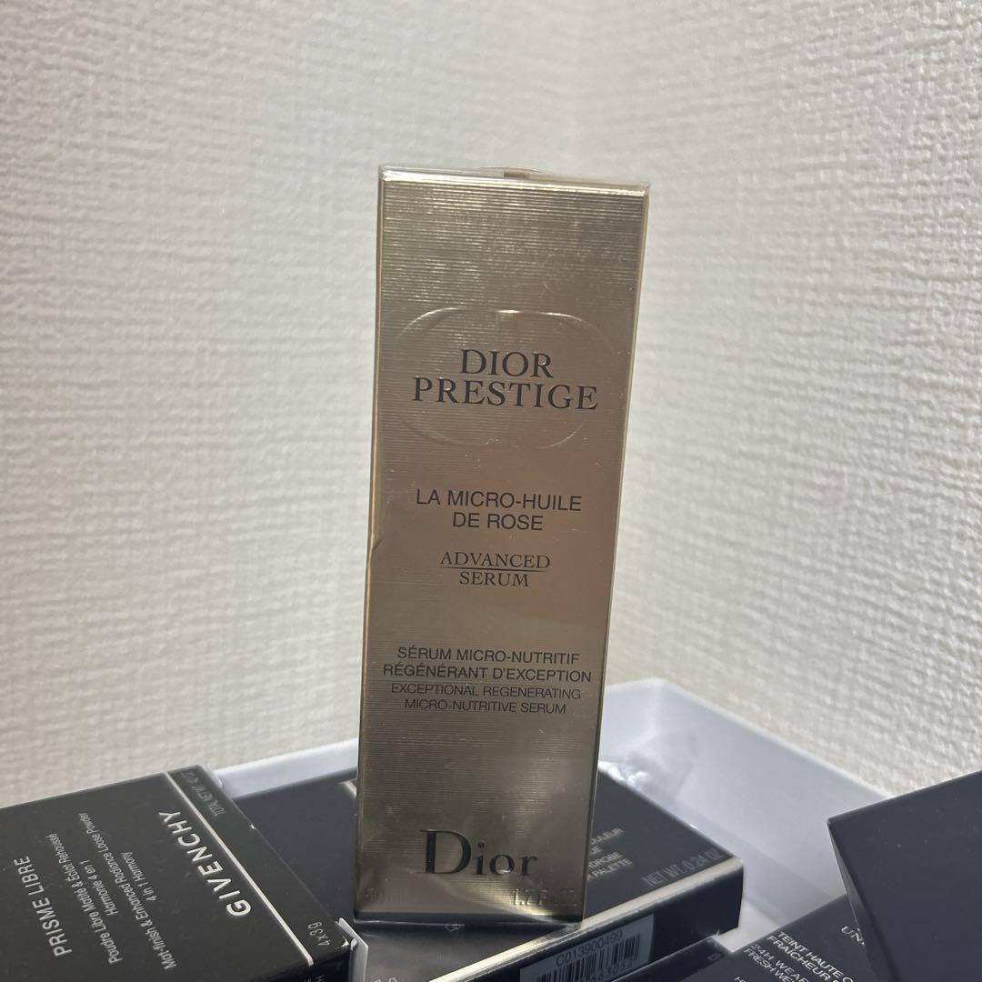 選ぶなら 新品未使用】Dior プレステージマイクロユイルドローズセラム 美容液