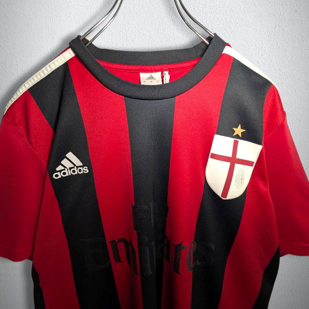 古着　サッカー　ACミラン　ゲームシャツ　復刻エンブレム　レア　黒スポンサーロゴ