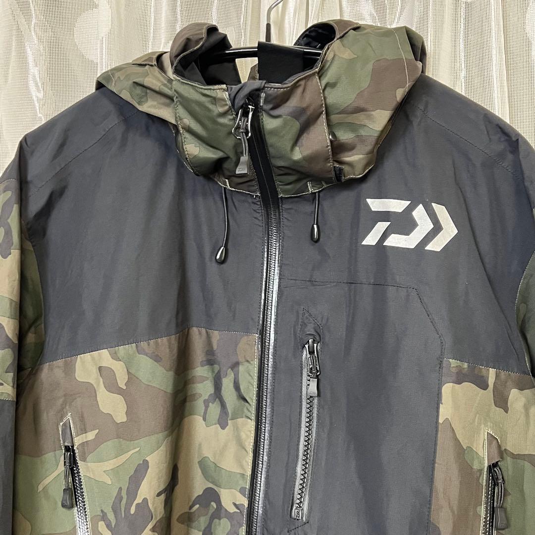 フィッシングウェア 防寒着