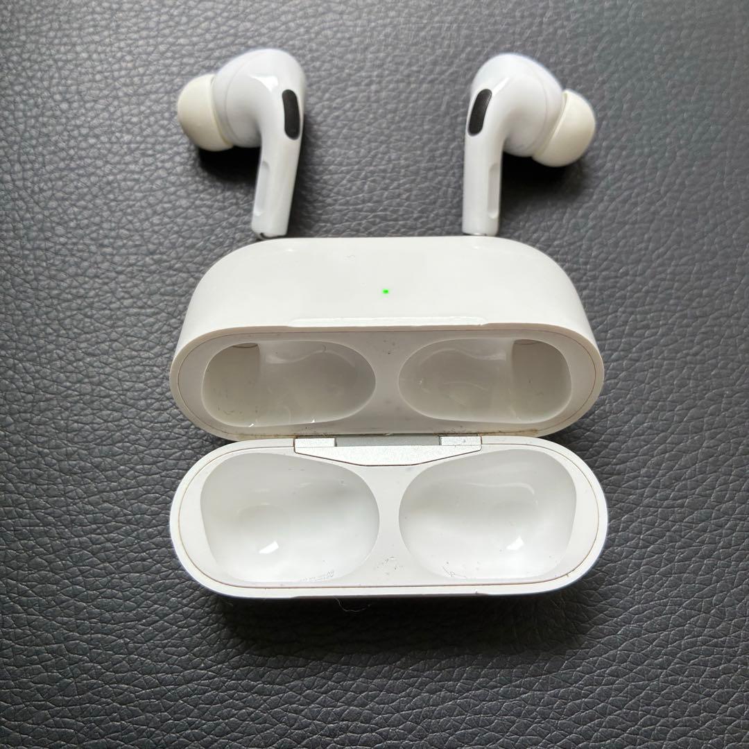 【AirPods Pro】充電ケース付き 【AirPods Pro】充電ケース付き