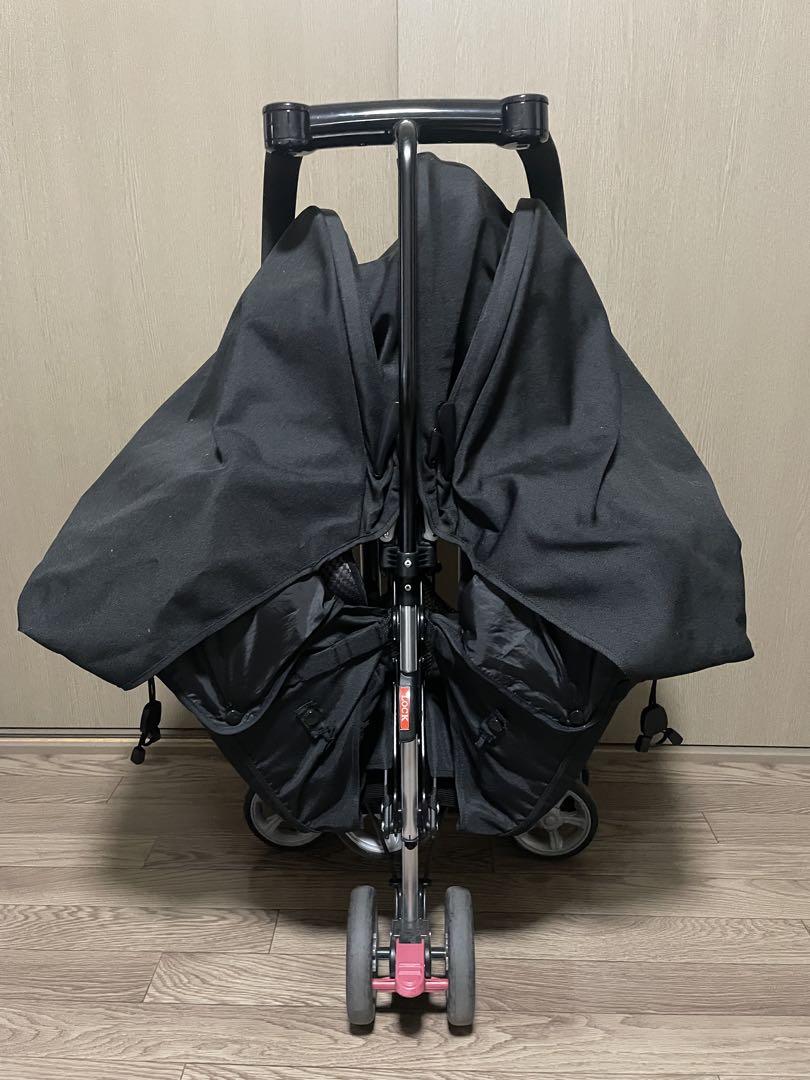 Combi ツインスピン　双子　２人用ベビーカー