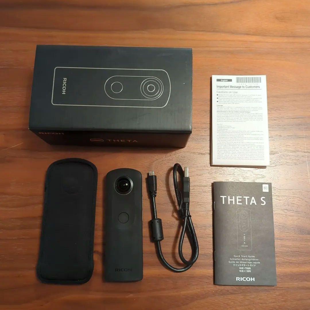 RICOH THETA S