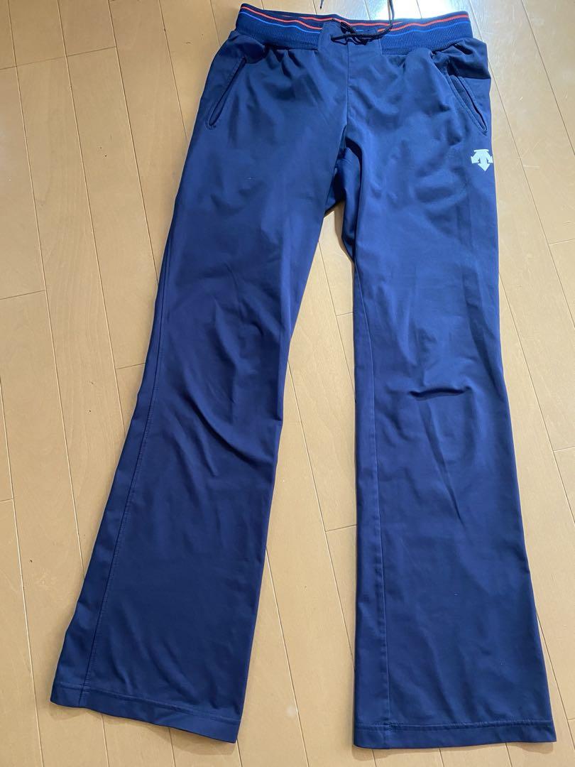DESCENTE Move Sport レディース　Mサイズ スキーウェア Descente Move Sport スキーウェア Mサイズ
