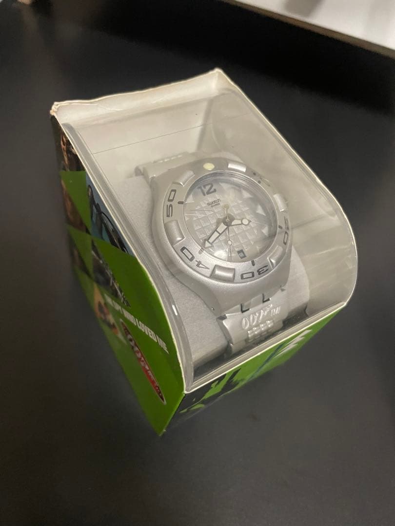 大人の上質 スウォッチ007〜私を愛したスパイ〜 モデル 腕時計