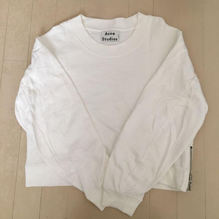想像を超えての Acne Studios トレーナー/スウェット 想像を超えての Acne Studios トレーナー/スウェット
