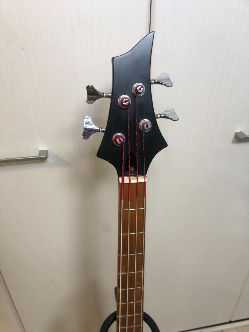 ESP エレキベース ブラック 4弦 スルーネック