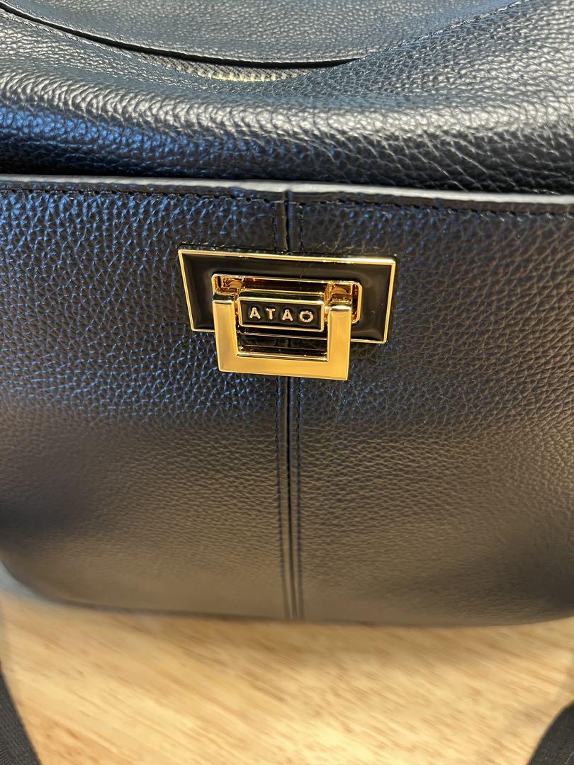 ATAO レザーバッグ　ブラック　未使用