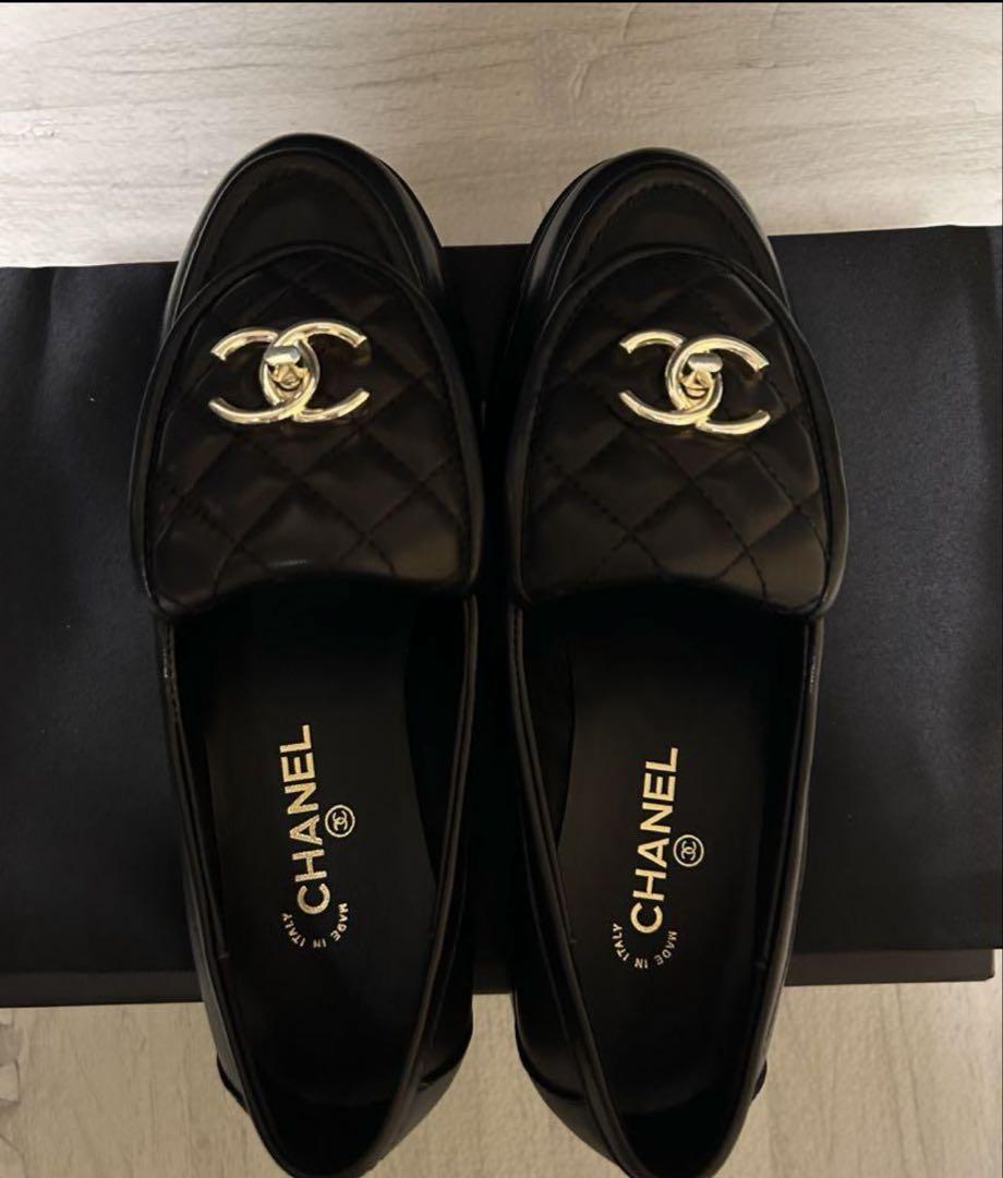 ★新品！大人気！★CHANEL ターンロック　ローファー