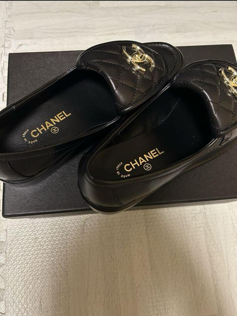 ★新品！大人気！★CHANEL ターンロック　ローファー