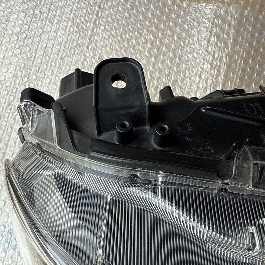 タント　LA650S LED ヘッドライト　左右セット