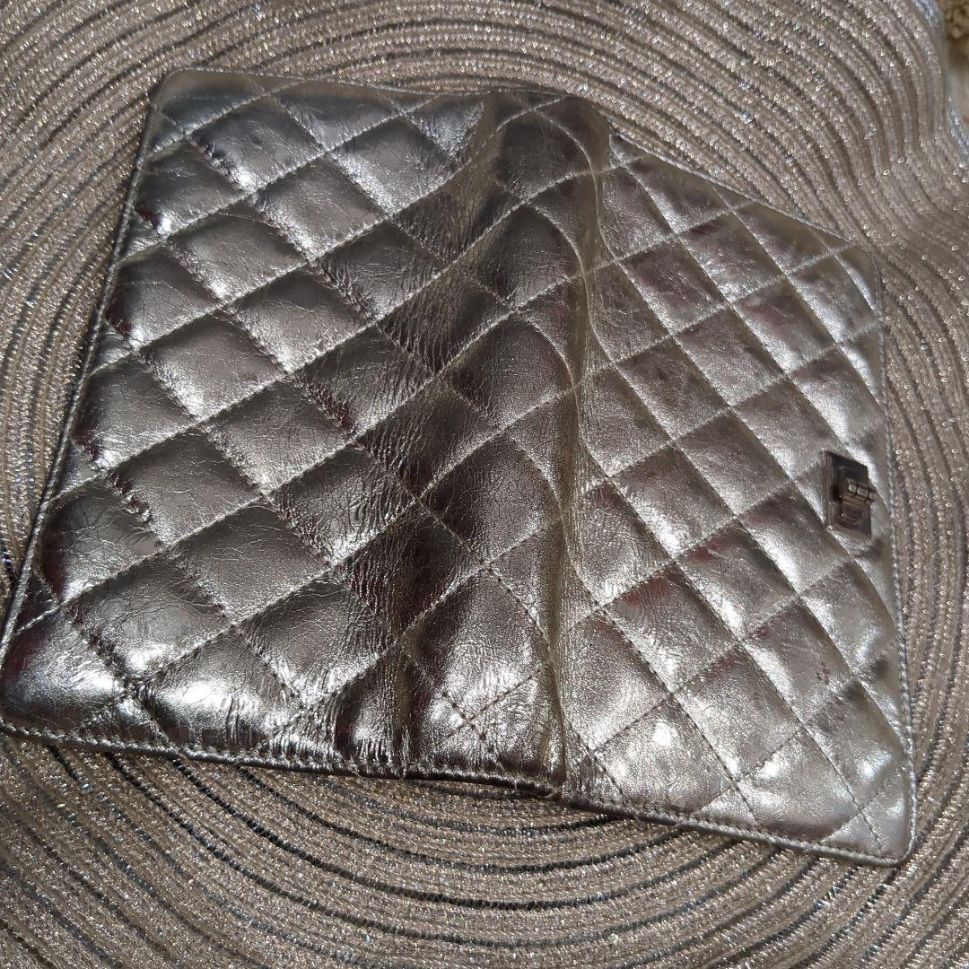 CHANEL マトラッセ 二つ折り財布 シルバー 画像7