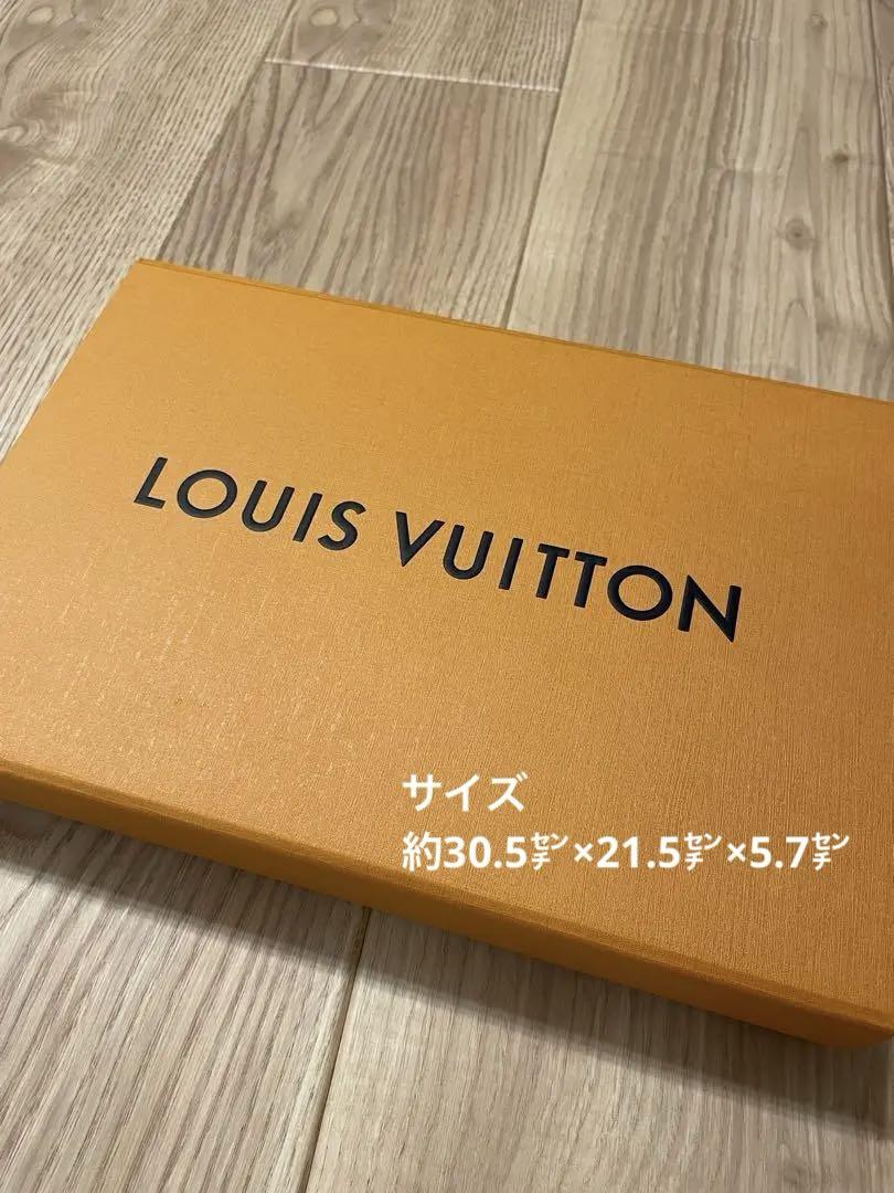 LOUIS VUITTON ギフトボックス 紙袋付き