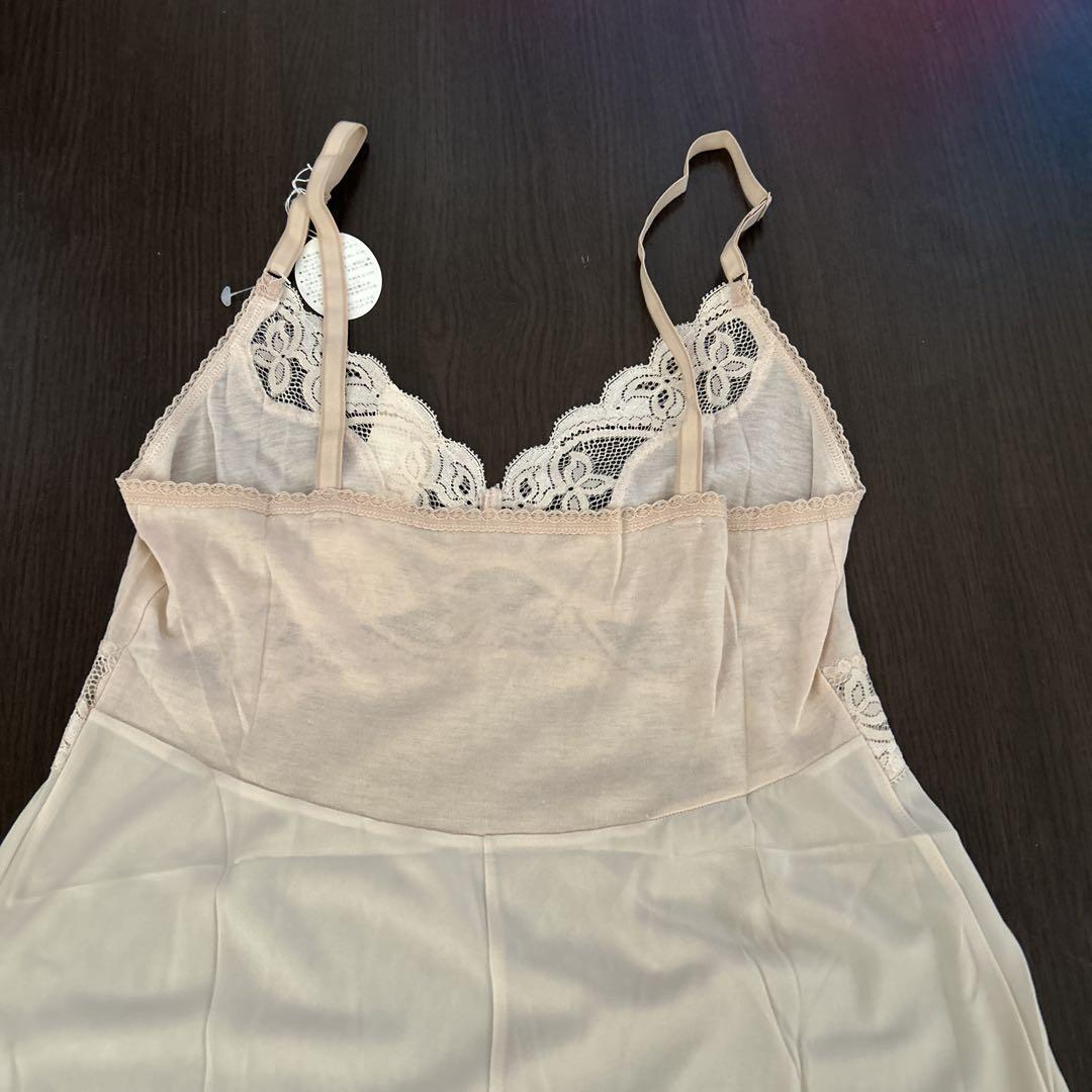 Wacoal - 新品 Salute サルート 69G スリップ 赤 WI 店舗限定