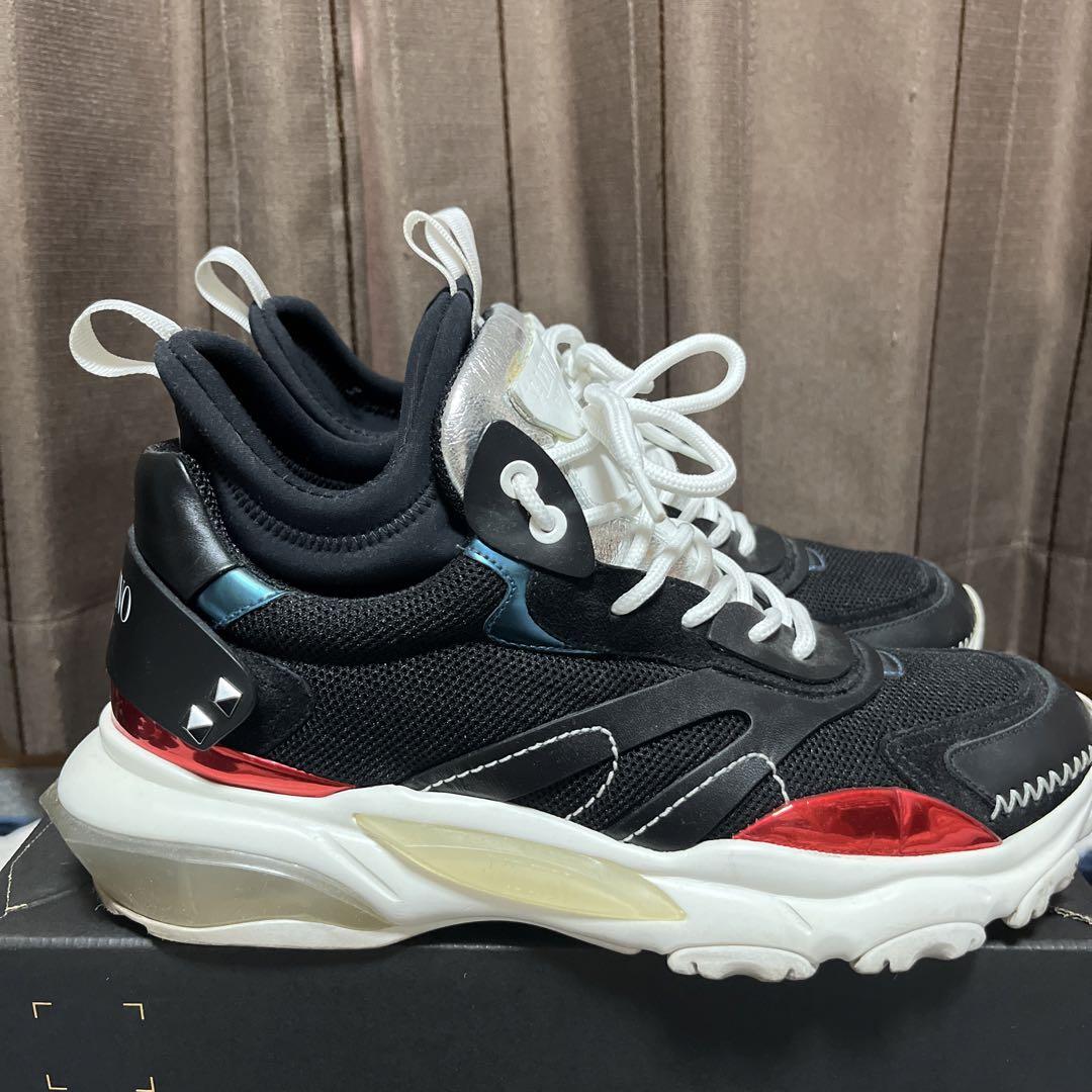 VALENTINO GARAVANI スニーカー