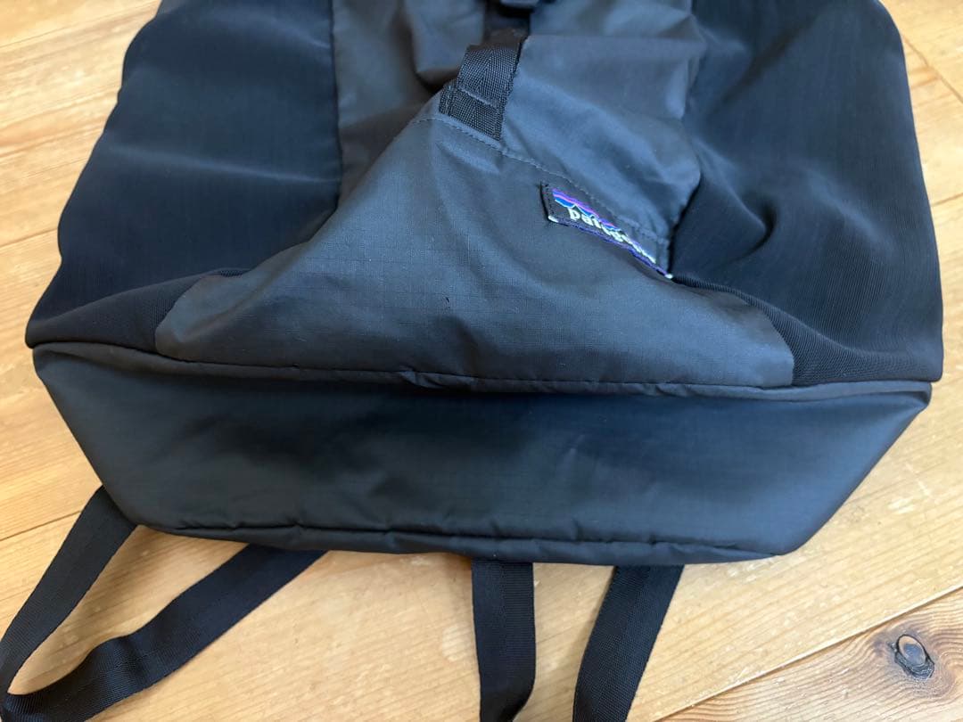 バックパック ウルトラライトブラックホールpatagonia